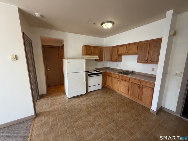 Foto del edificio - 277 N Main St