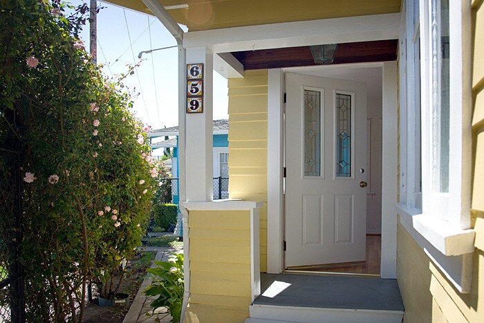 Front porch - 659 California Ave