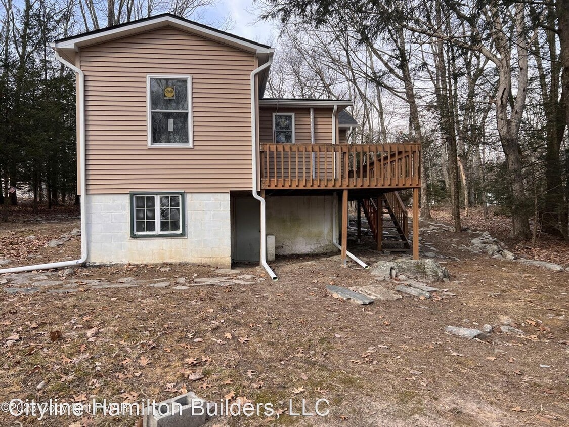 3417 Skycloud Dr, East Stroudsburg, PA 18302 House Rental in East