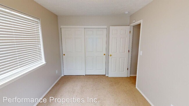 Building Photo - 3 br, 2 bath House - 899 SW 24th Street