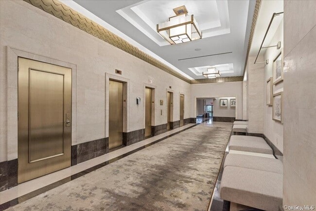 Building Photo - 20 West St