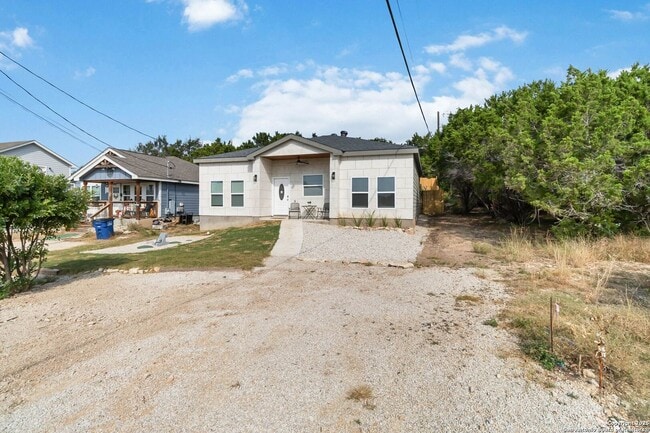 Building Photo - 567 Hummingbird Hill
