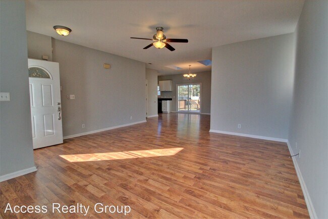 Building Photo - 3 br, 2 bath House - 308 Whirl Away Blvd