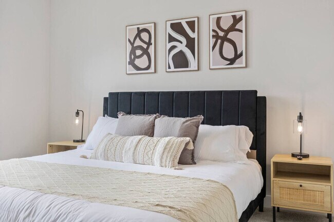 Building Photo - 28294 Ferry Rd