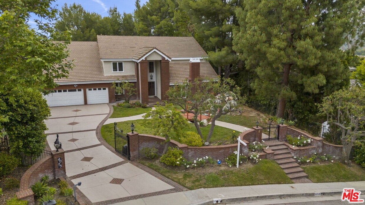 Foto principal - 4055 Nogales Dr