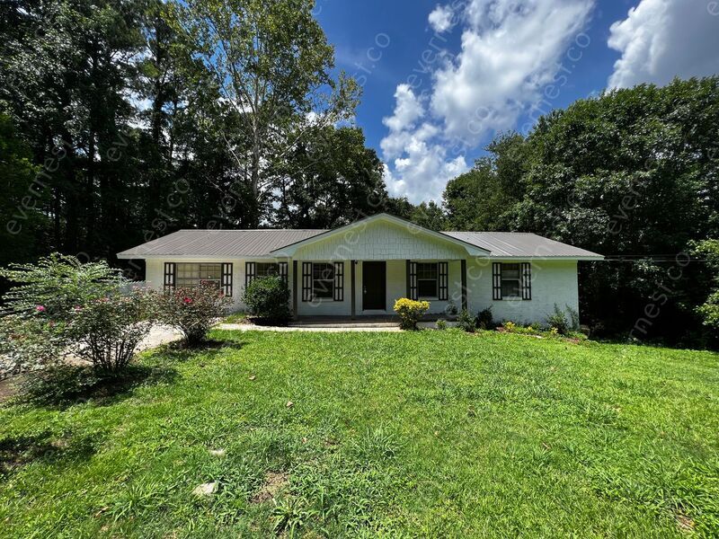 Primary Photo - 222 Rebecca Dr