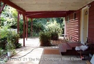 Building Photo - 1121 Charter Oaks Dr
