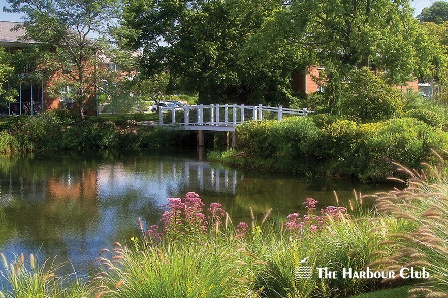 The Harbour Club Rentals West Babylon, NY