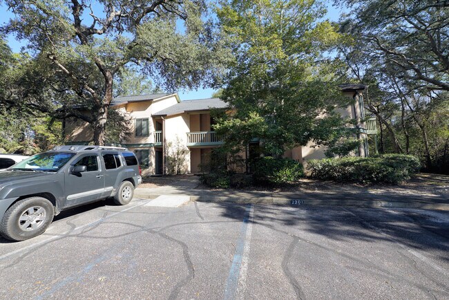 Foto del edificio - 55 Bay Dr