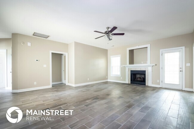 Building Photo - 78 Dawn Ave