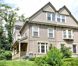 Building Photo - 3469 Brookline Ave
