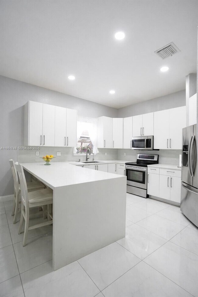 Foto del edificio - 12869 SW 50th Ct