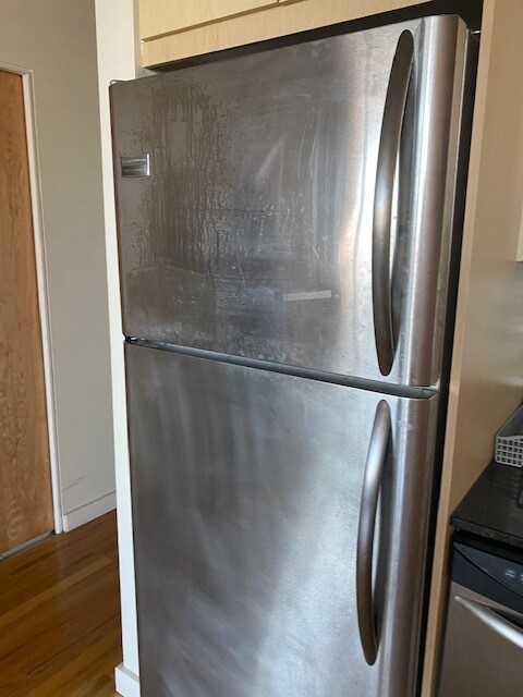 Fridge - 1720 S Michigan Ave