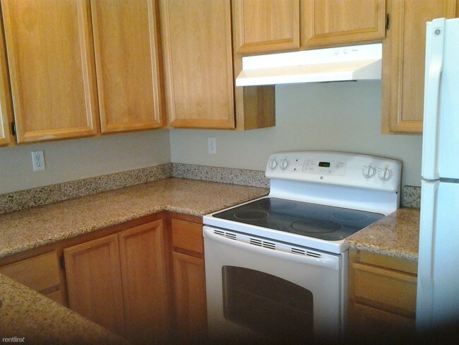 Building Photo - 4691 Albany Cir