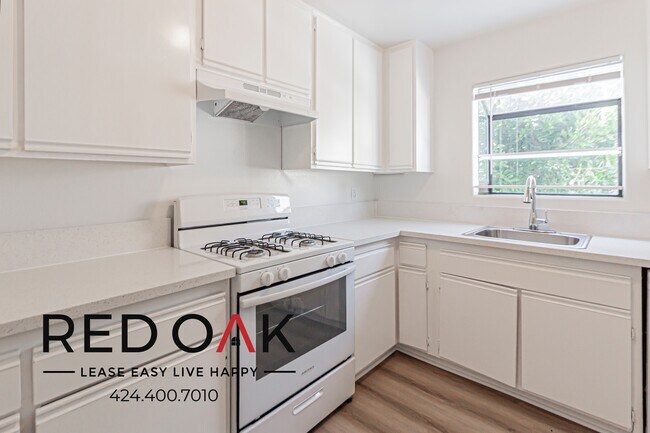 Foto del edificio - 1250 W Gardena Blvd