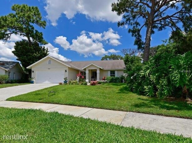 Primary Photo - 3 br, 2 bath House - 7117 Queen Palm Cir