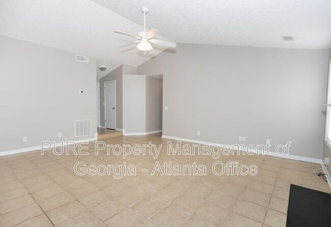 Building Photo - 3107 Waterford Ct