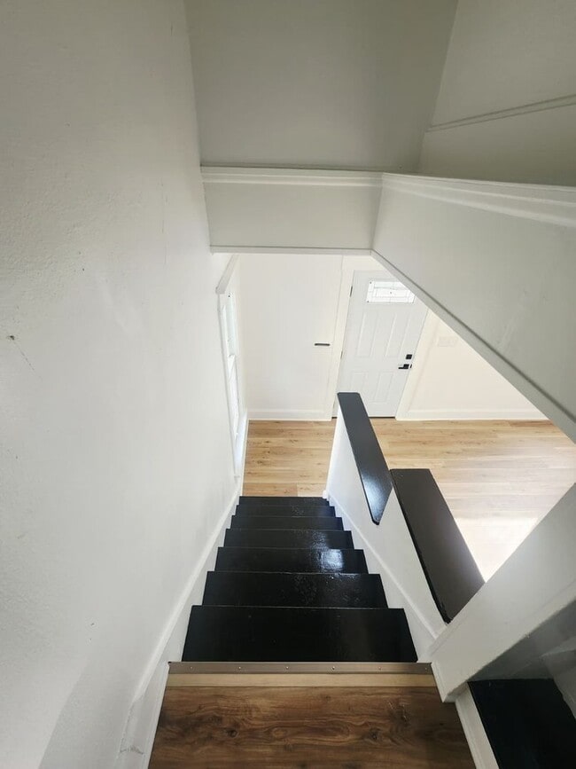 Foto del edificio - 426 Hazel Ave