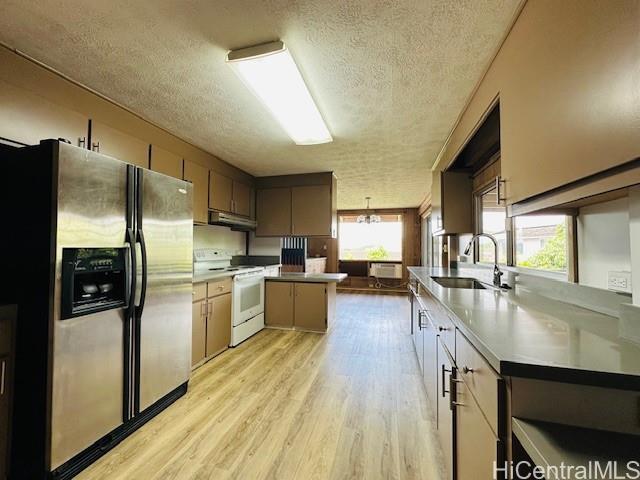 Foto del edificio - 2950 Ala Puumalu Pl