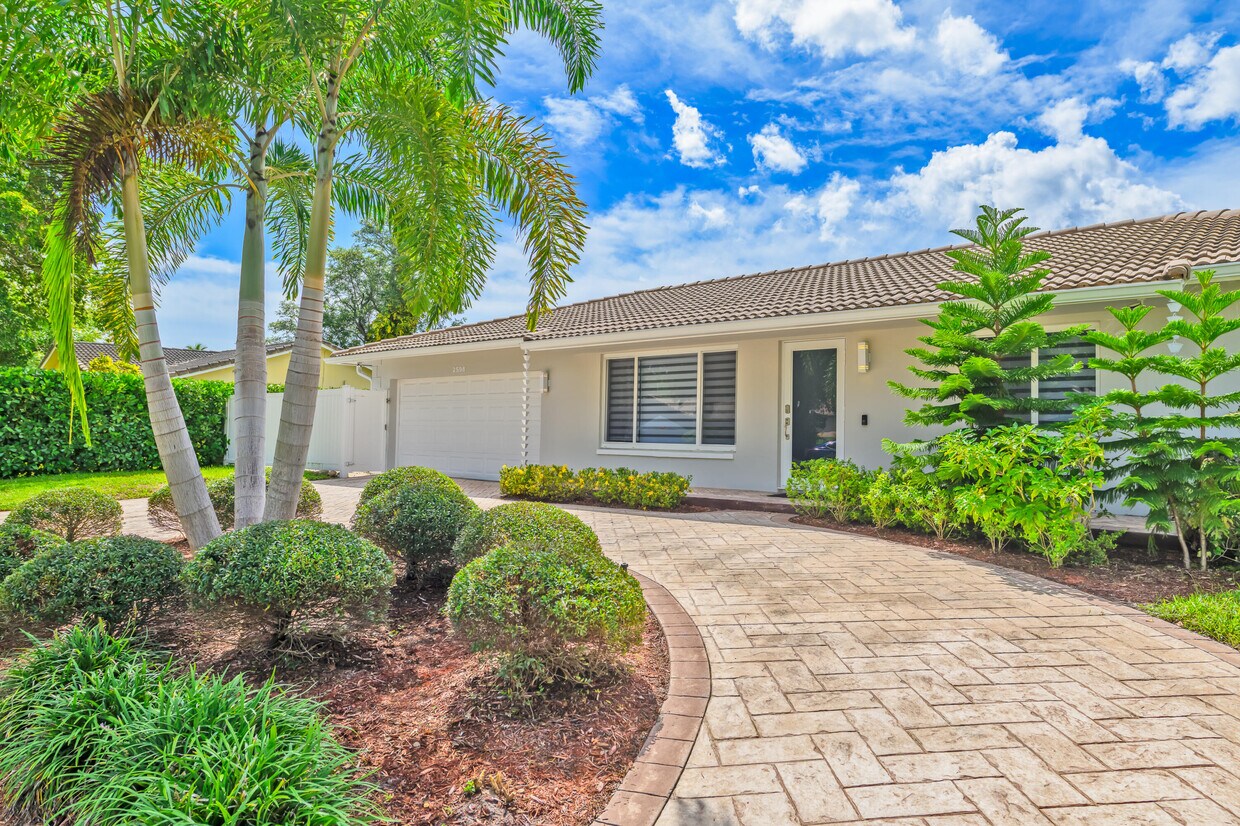 Foto principal - 2598 NW 36th St