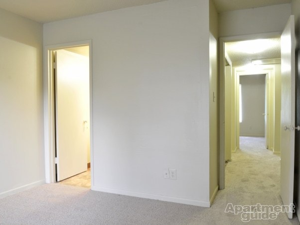 Building Photo - 1816 Crystal Lake Cir