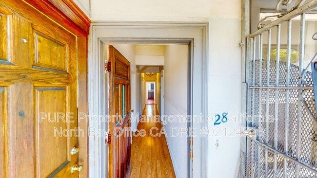 Building Photo - 28 Cunningham Pl