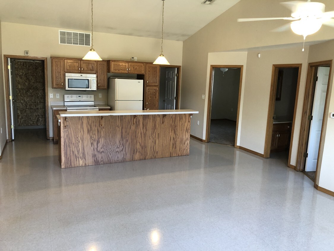 Foto principal - 1537 SW Washburn Ave