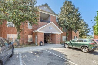 Building Photo - 3000 S Adams St