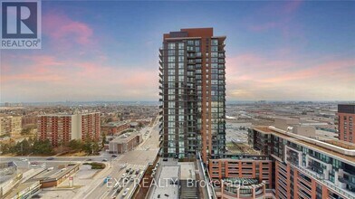 Building Photo - 800 Lawrence Ave W