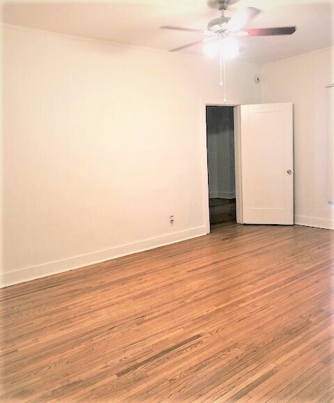 Foto del edificio - 3 N Primrose Ave