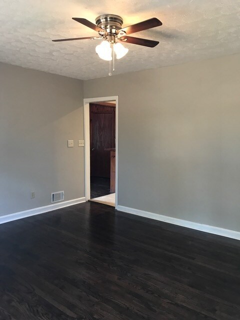 Building Photo - 2272 Brackett Rd