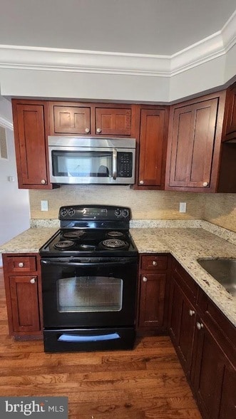 Building Photo - 6044 St Moritz Dr