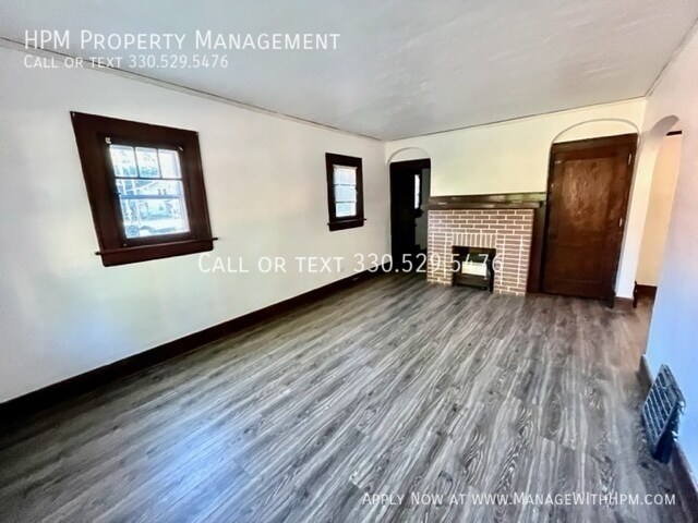 Building Photo - Single Family Home Available for Rent