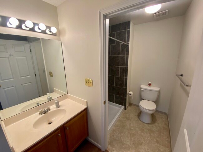 Building Photo - 175 Cave Run Dr