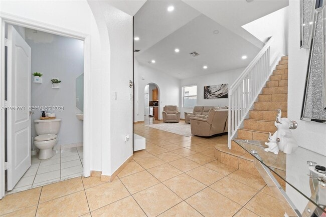 Foto del edificio - 2328 NE 37th Terrace