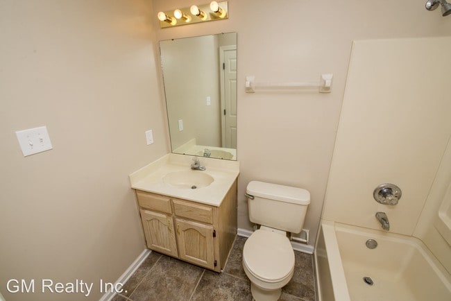 Building Photo - 3 br, 2 bath House - 1082 Whitten Rd