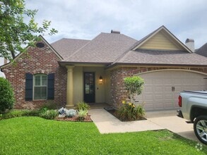 Building Photo - 119 Metairie Ct
