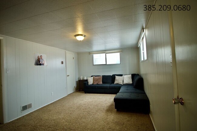 Building Photo - Large Provo basement apartment.