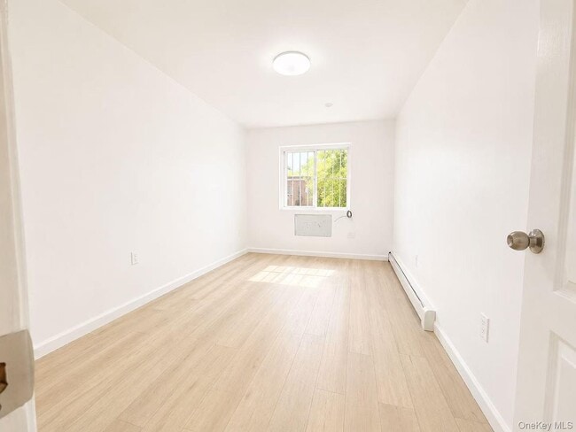 Building Photo - 90-17-90-56 56th Ave