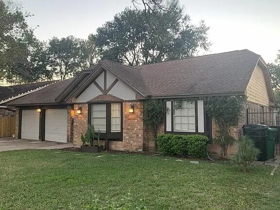 Foto del edificio - 6318 Leaf Arbor Dr