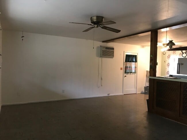 Foto del edificio - 4559 Ve Ave