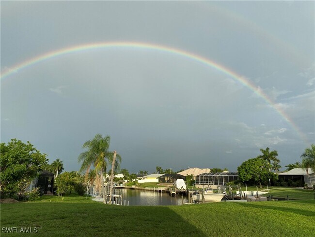 Foto del edificio - 3303 Country Club Blvd