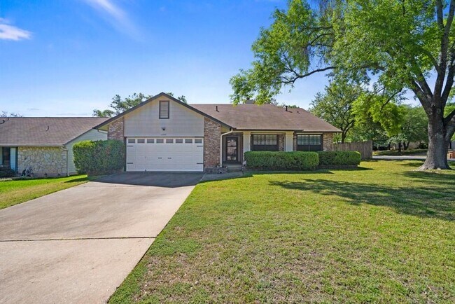 Building Photo - 12401 Blossomwood Dr