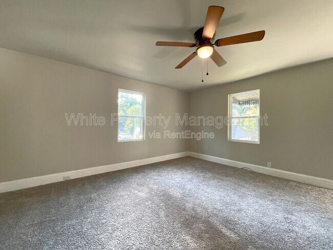 Foto del edificio - 706 Hillside St