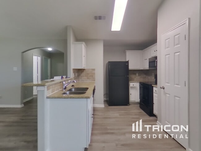 Building Photo - 6930 Garnet Trail Ln