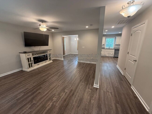 Photo - 2708 North Patterson Avenue House