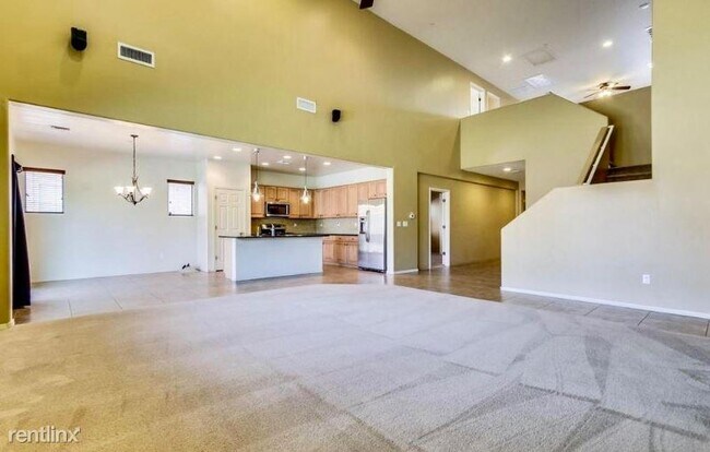 Building Photo - 5 br, 3 bath House - 1069 E Pecan Orchard Lp