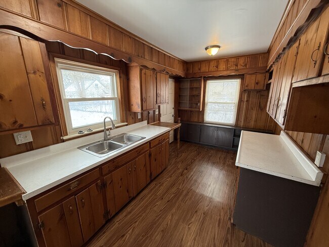 Foto del edificio - 13441 Harold Ave