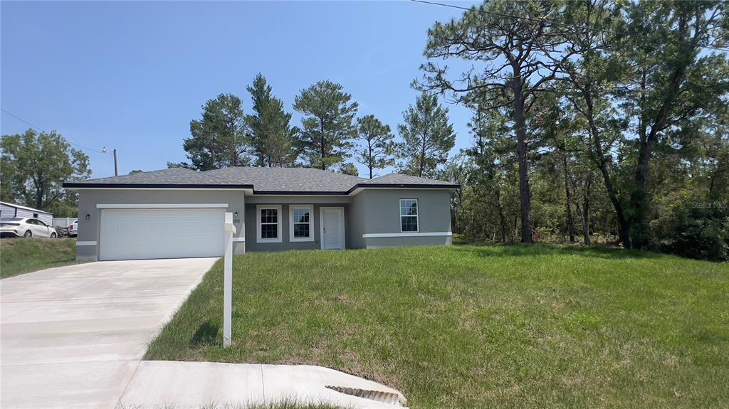 Foto principal - 3315 W Montgomery Ln