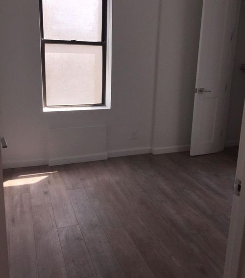 Foto del edificio - 606 E 11th St